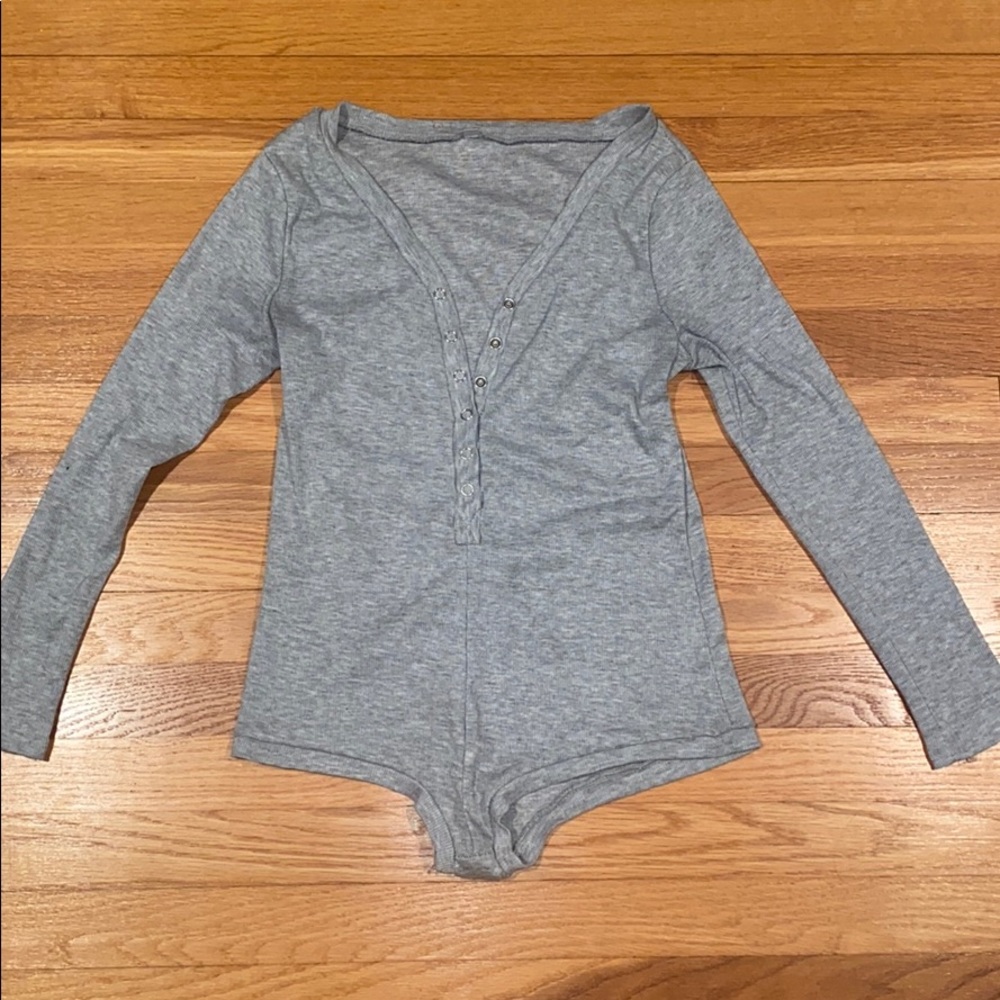 Gray long sleeve pj romper